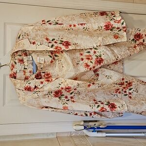 Woman's 2 piece pajamas